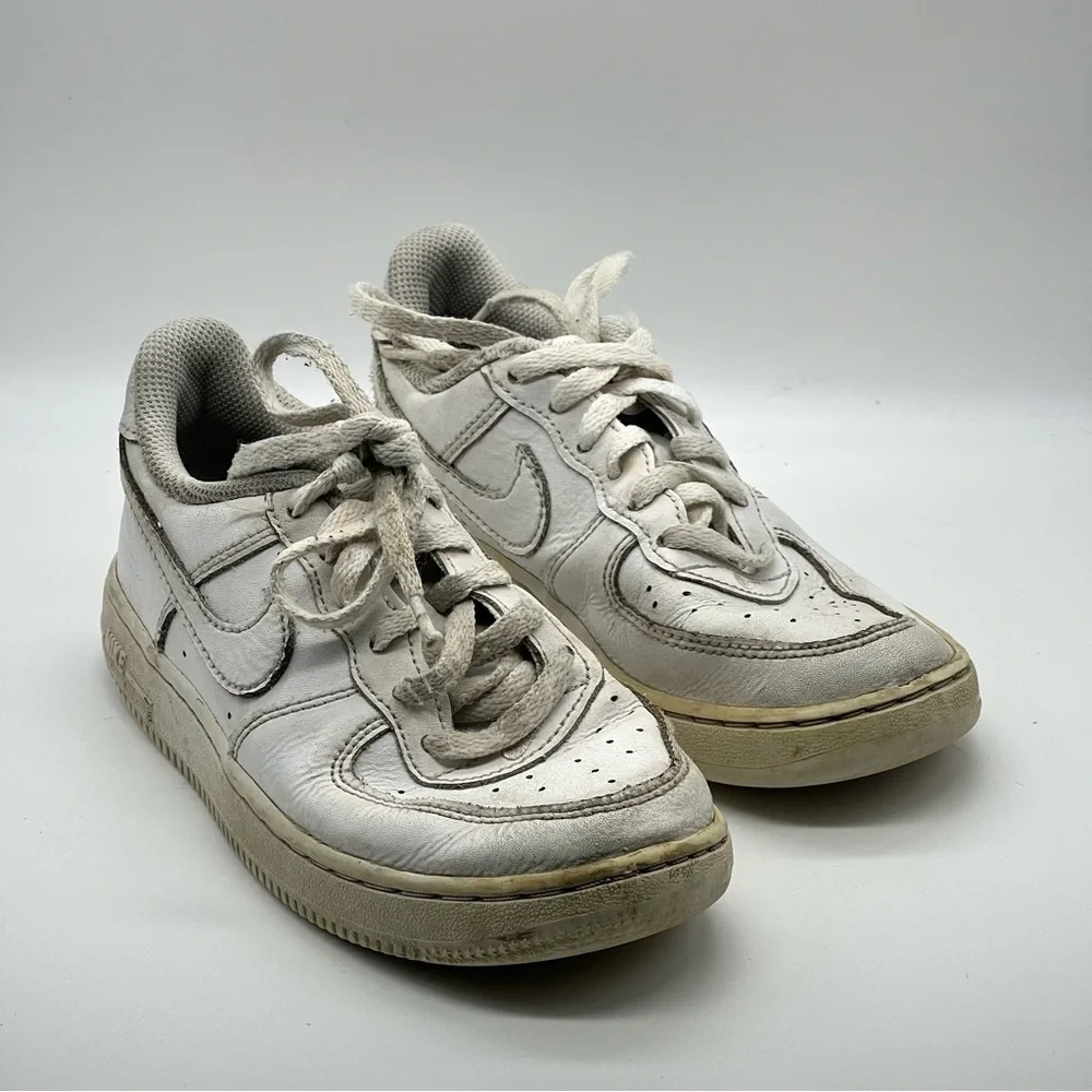 Nike White Air Force 1 Sneakers